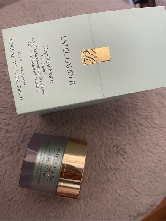 Estee Lauder Other - Estée Lauder DayWear Matte Oil-Control Gel-Creme in Aqua with Gold Accents